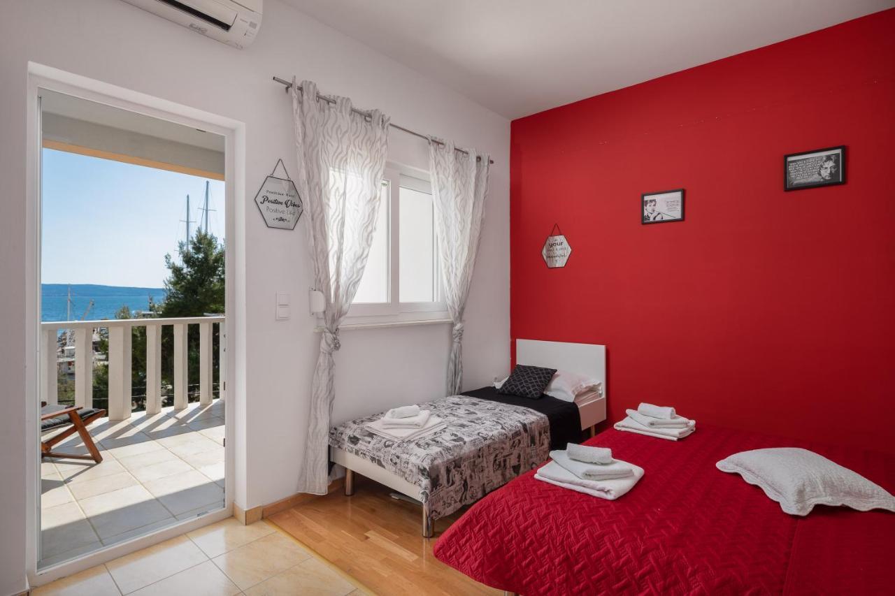 J.B. Beachfront Suites Jesenice  Εξωτερικό φωτογραφία